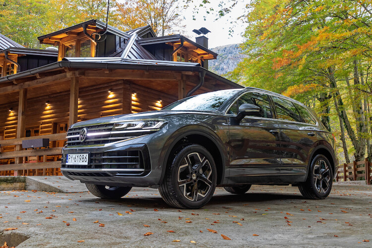 Nowy Volkswagen Touareg - teczka prasowa